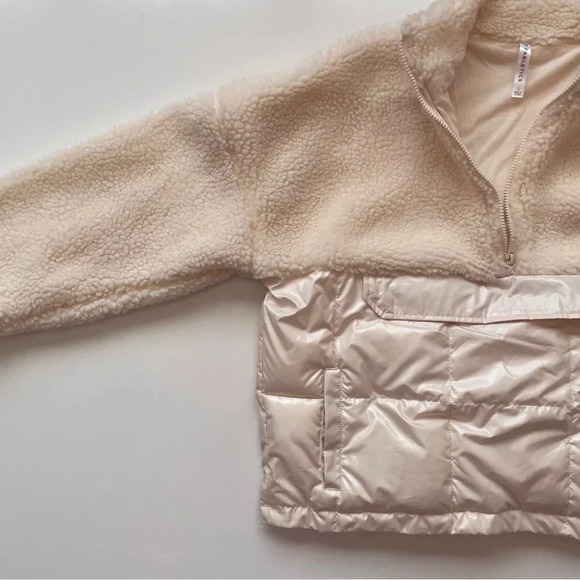 FABLETICS Nelly Mixed Media Half Zip Cream Size Large - Picture 10 of 16